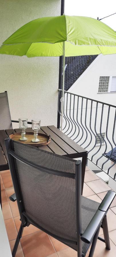 Apartment In Spay Smile Zell-Merl Mosel Exterior foto
