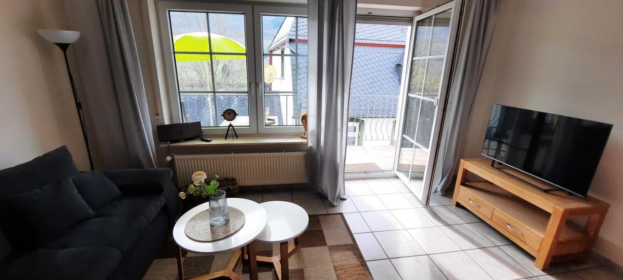 Apartment In Spay Smile Zell-Merl Mosel Exterior foto