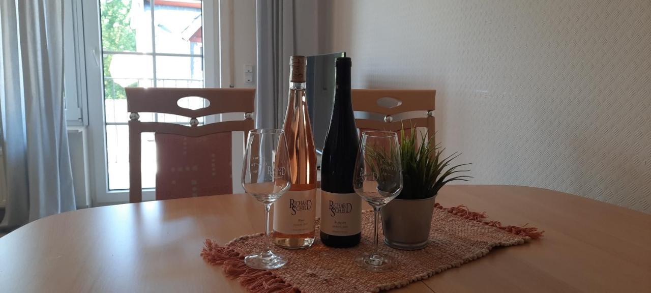 Apartment In Spay Smile Zell-Merl Mosel Exterior foto